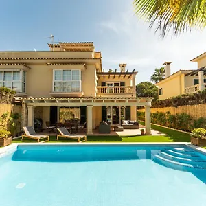 https://casa-pinsa-mediterrane-doppelhaushalfte-nur-15-min-von-palma.balearic-islands.net